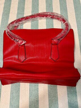 Exclusively Made for Elizabeth Arden - Tote/Handbag - Red